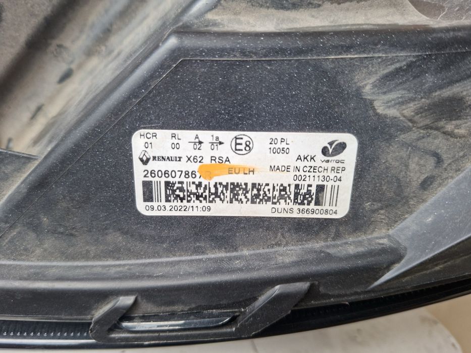 Ляв фар за Renault Master 2019 - 2024