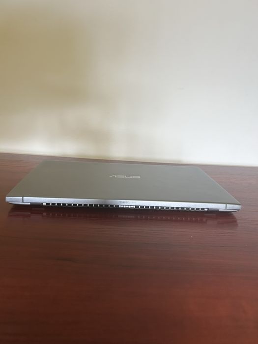 Лаптоп Asus ZenBook 14