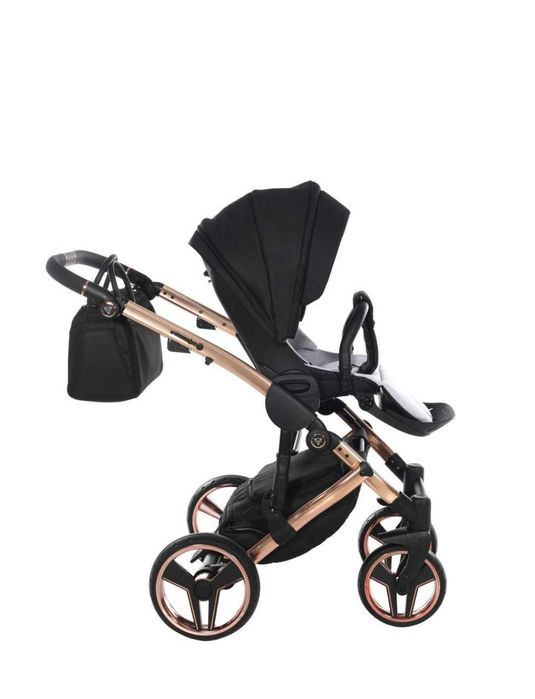 Бебешка количка Junama Diamond 2 в 1