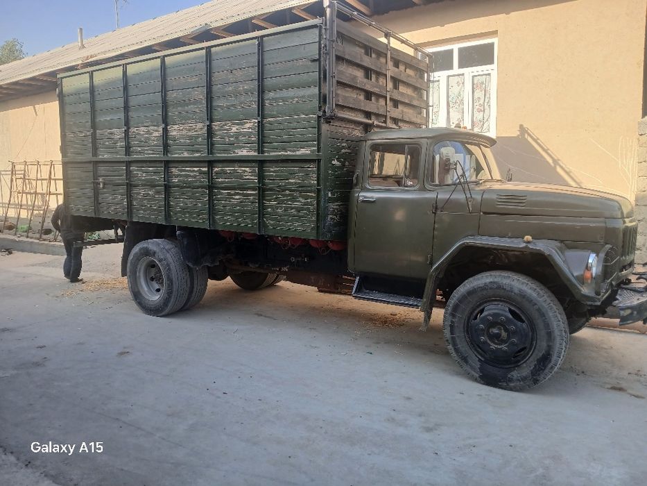 Zil dilnamir sotiladi yili 1990