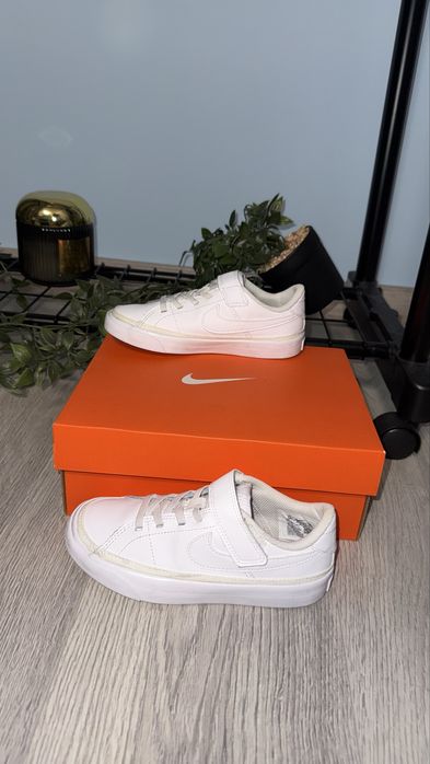 Nike оригинални детски маратонки + оригинална кутия