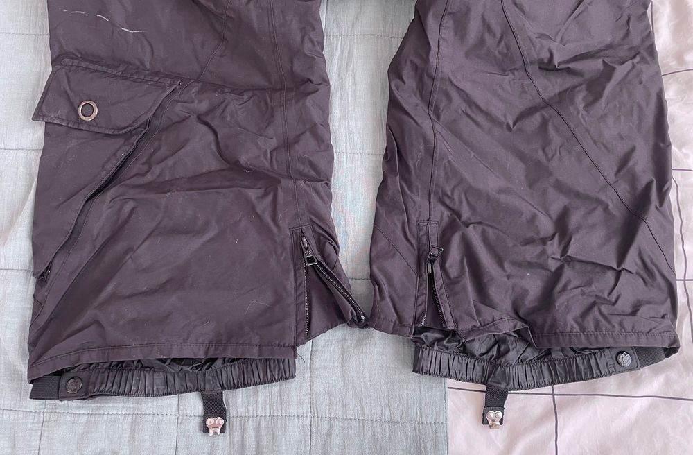 Черен мъжки сноуборд панталон Foursquare