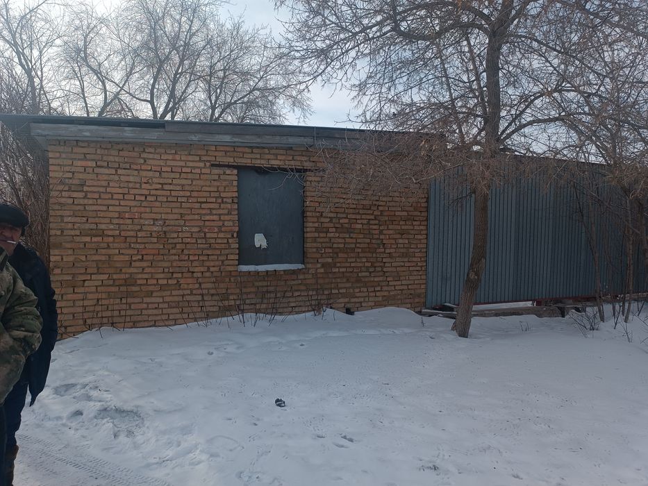 Помещение со складом для бизнеса