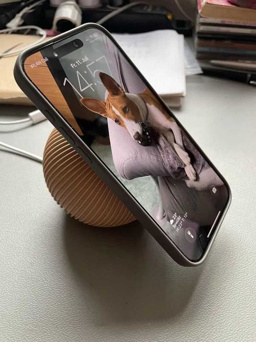 Stand Incarcator Iphone