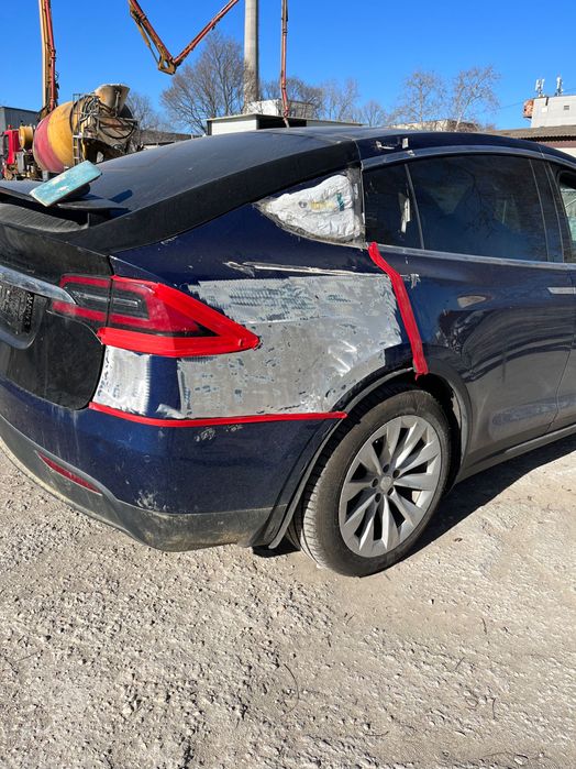 Автобояджийски и тенекеджийски услуги