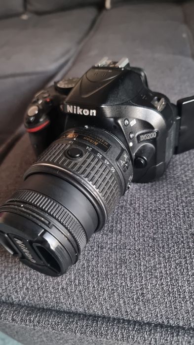 Nikon d5200 folosit ca nou intretinut
