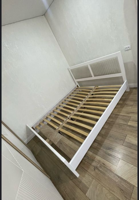 Продам кровать за 30000