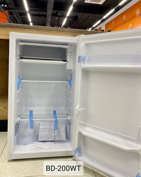 Холодильник Beston