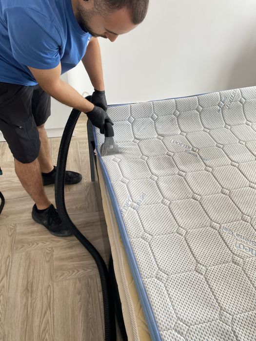 Curățare tapițerii