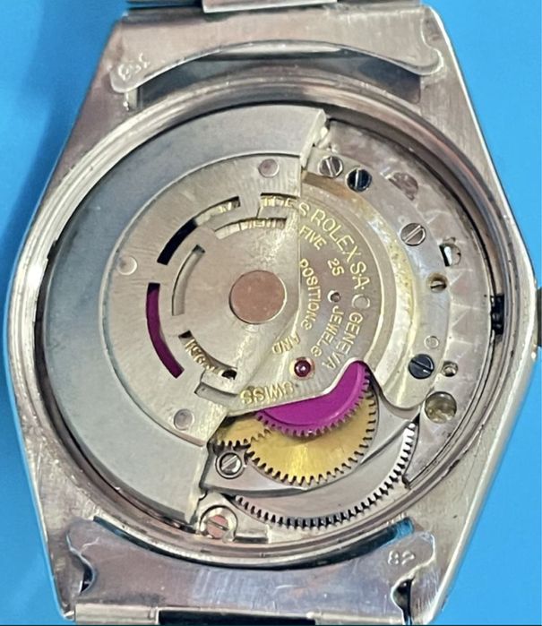 Rolex aur cu otel vintage.