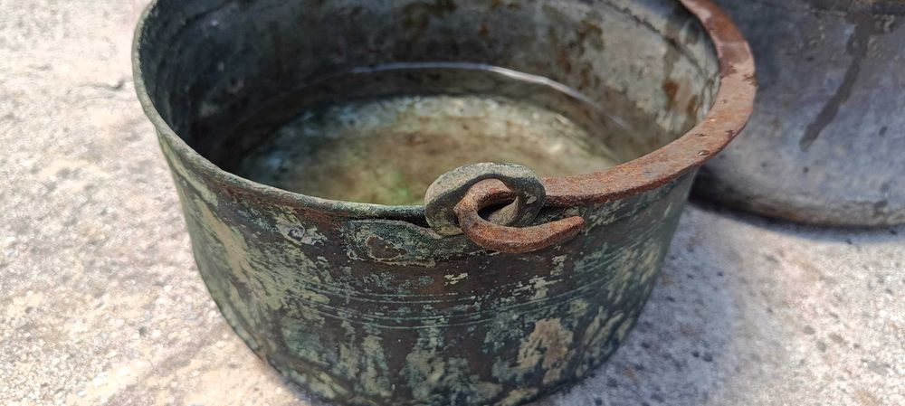 Стари медни менчета (котли) с калай — 2 бр., автентични, антикварни