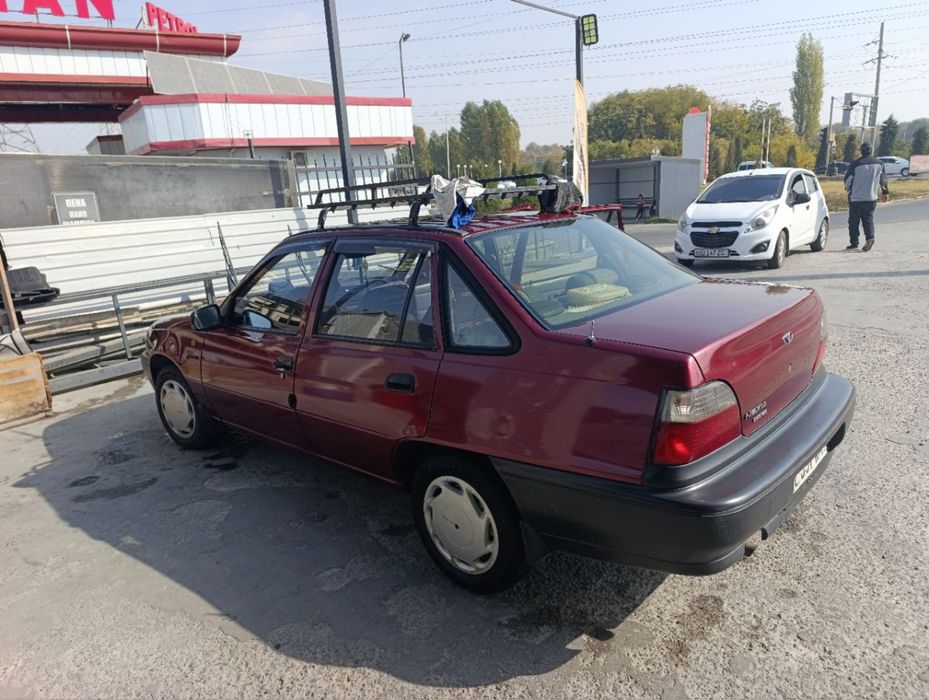 Продам автомобиль Daewoo Nexia