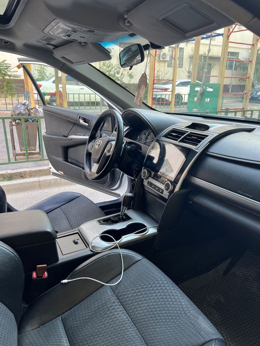 тойота камри 2014