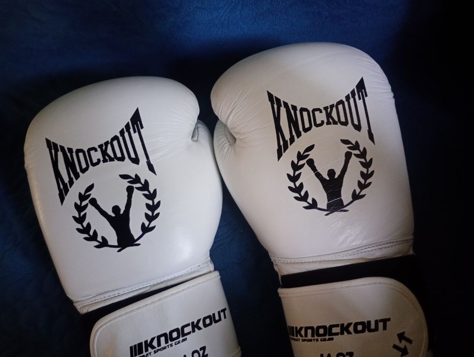 Mănuși  knockout