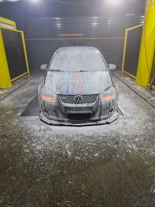 Vând golf 5 GTI