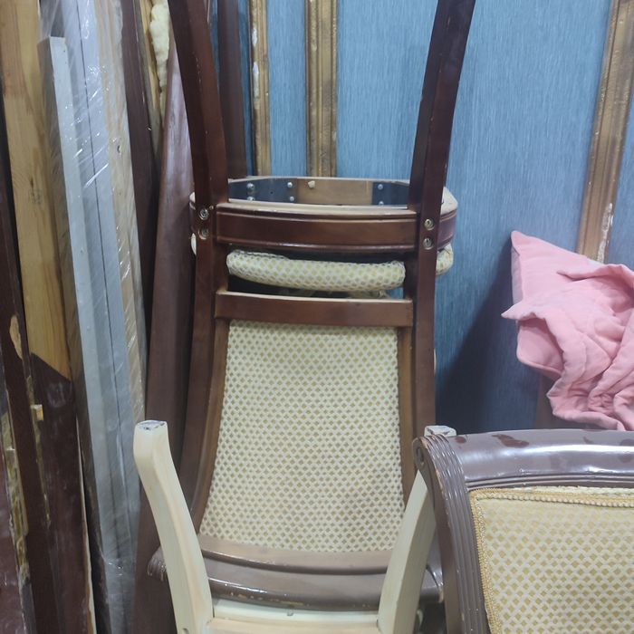 Стулья состояние б/у