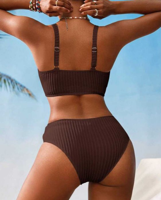 Дамски бански от две части