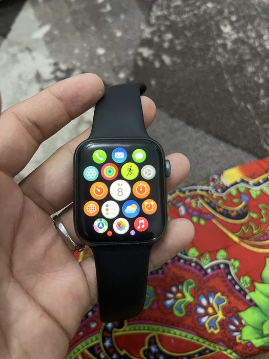 Apple Watch 4 44mm GPS
