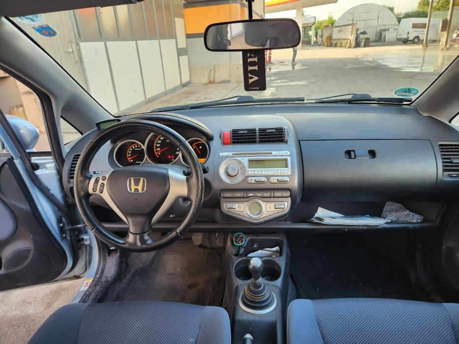 Honda       jazz