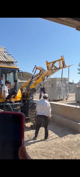 Погрущик Бетономешалка Бур Автокар