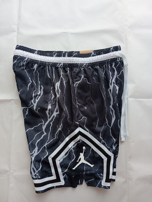 Pantaloni scurti Jordan - Marimea S - Bleumarin cu alb