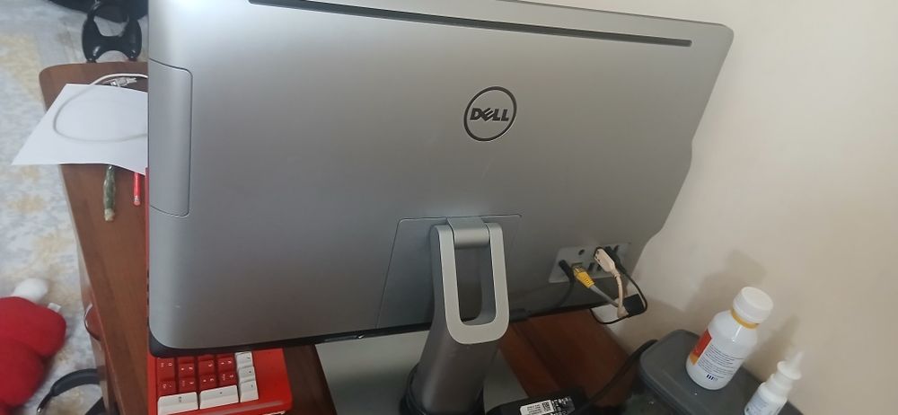 Gaming AIO DELL VOSTRO 5460 24" screen