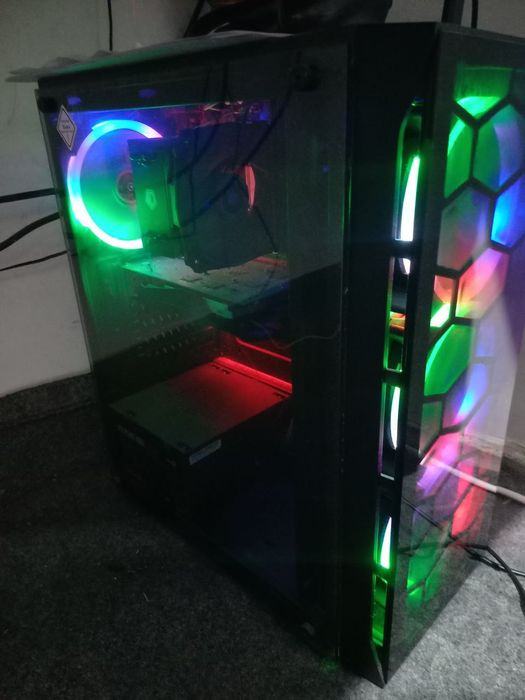 oyin uchun yigilgan  keys