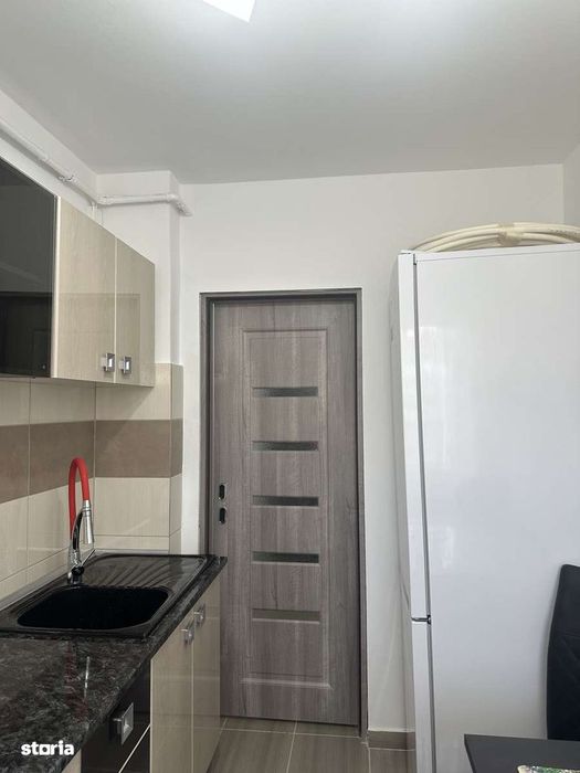 Campina - ap. 2 cam - renovat/mobilat - 400 Euro/Luna