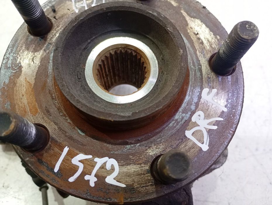 Fuzeta dreapta fata Nissan Primera P12 (2001 - 2008) 1.8 benzina QG18DE