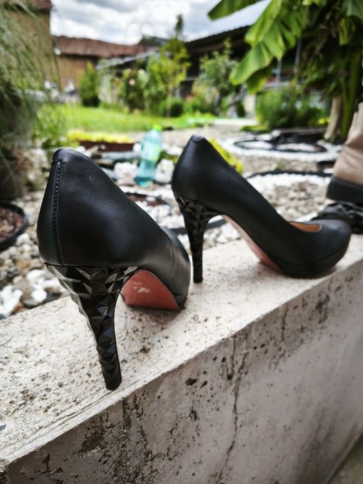 Дамски обувки различни размери