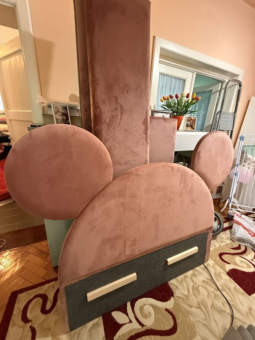 Pat fete fara saltea