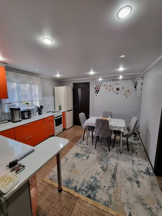 Продаётся дом в центре