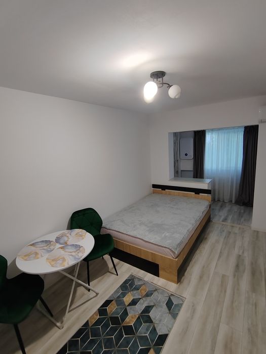 Apartament 1 camera, semidecomandat