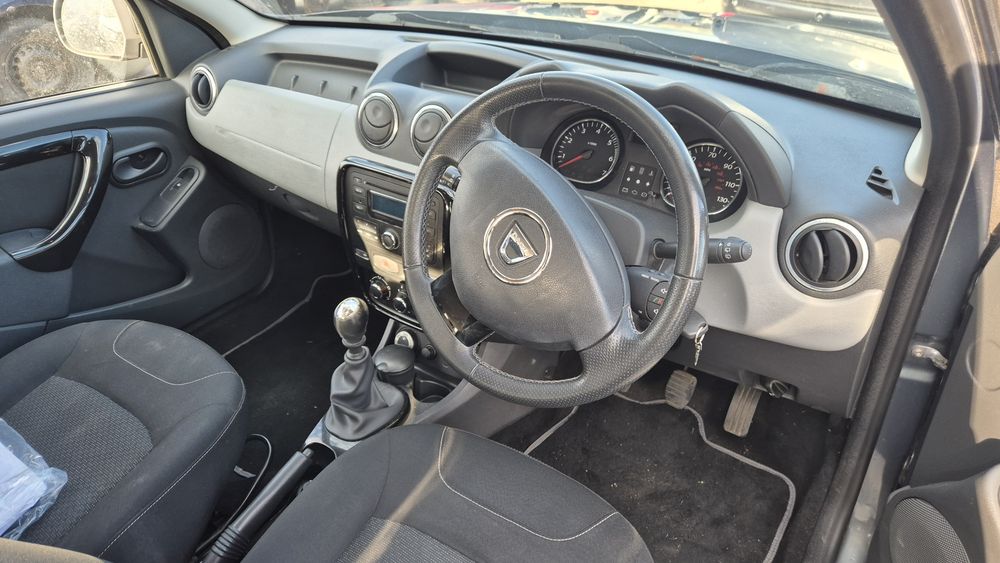 Dezmembram Dacia Duster 4x4 2014 1.5dci Euro 5