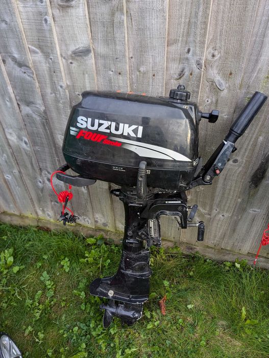 Извънбордов двигател Сузуки 4hp 4 тактов