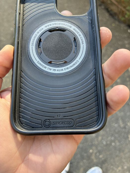 Husa quadlock iphone 17