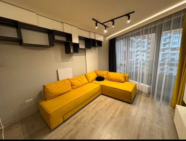 Дава се под наем Двустаен апартамент в София, Слатина - 75 кв.м за 280 € - Снимка #1