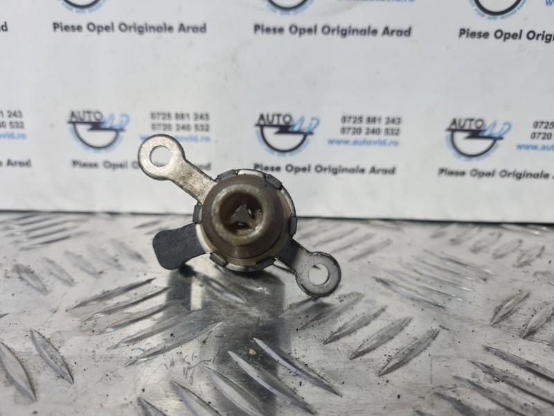 Supapa jet de racire piston Opel Zafira C 1.6 cdti