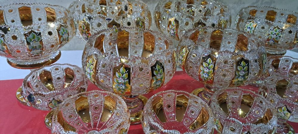 Чехословакия богема хрусталь вазы 14 штук новый