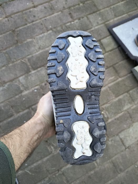 Vând cizmulițe de iarnă 32-34