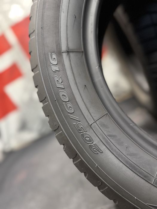 205 60 16, Зимни гуми, Toyo ObserveS944, 2 броя