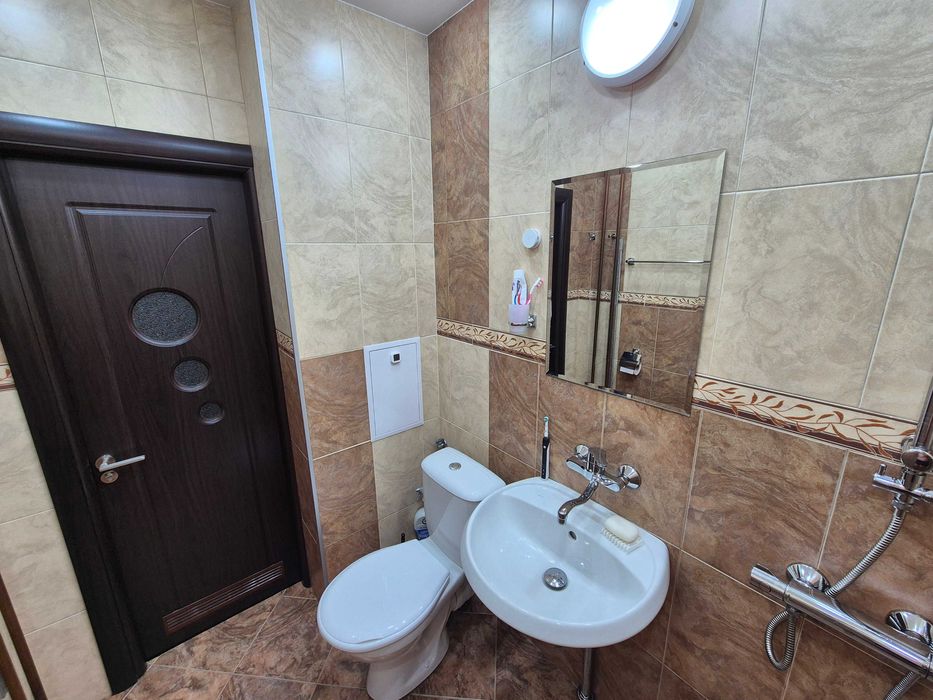 ОБЗАВЕДЕН 2-стаен ЕПК Дружба