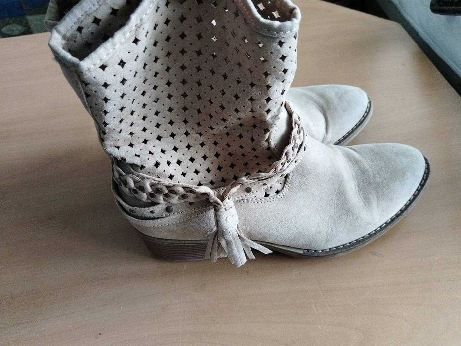 Женски кожени боти 39 номер