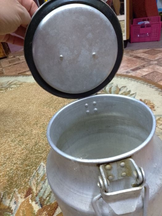 Продам бидоны пищевые