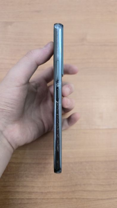 Обменяю Samsung galaxy s 22 128