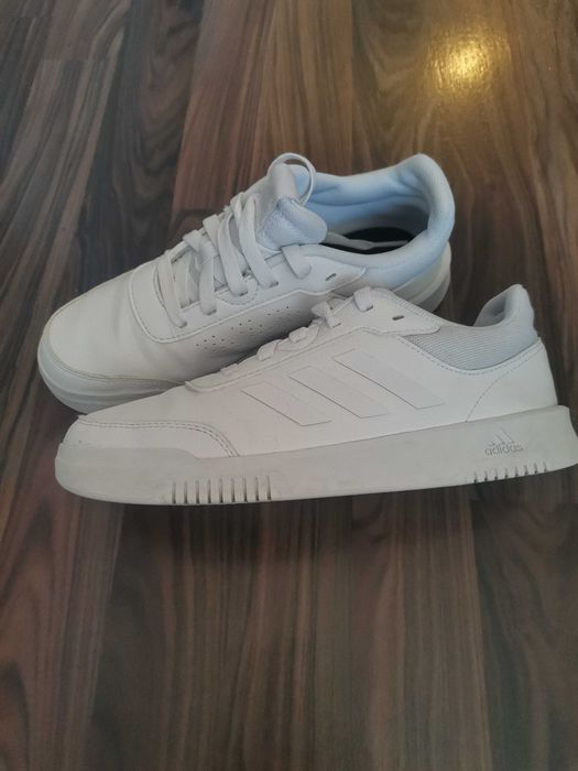 Маратонки Адидас