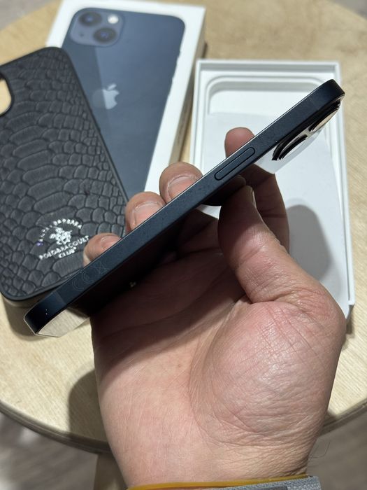  iPhone 13 5G 128gb AA/A midnight аккум 100%