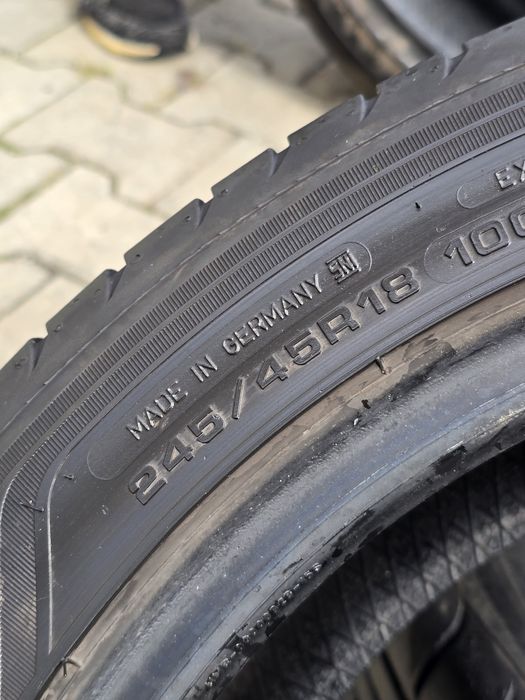 245 45 18 good year