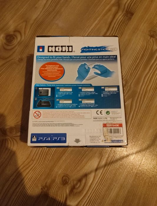 Jocuri Hori Fighting Stick Mini pentru PS4 /PS3/PC - Nou!