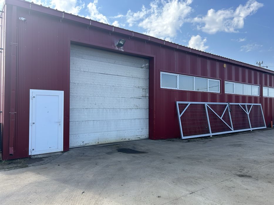 inchiriez hala metalica